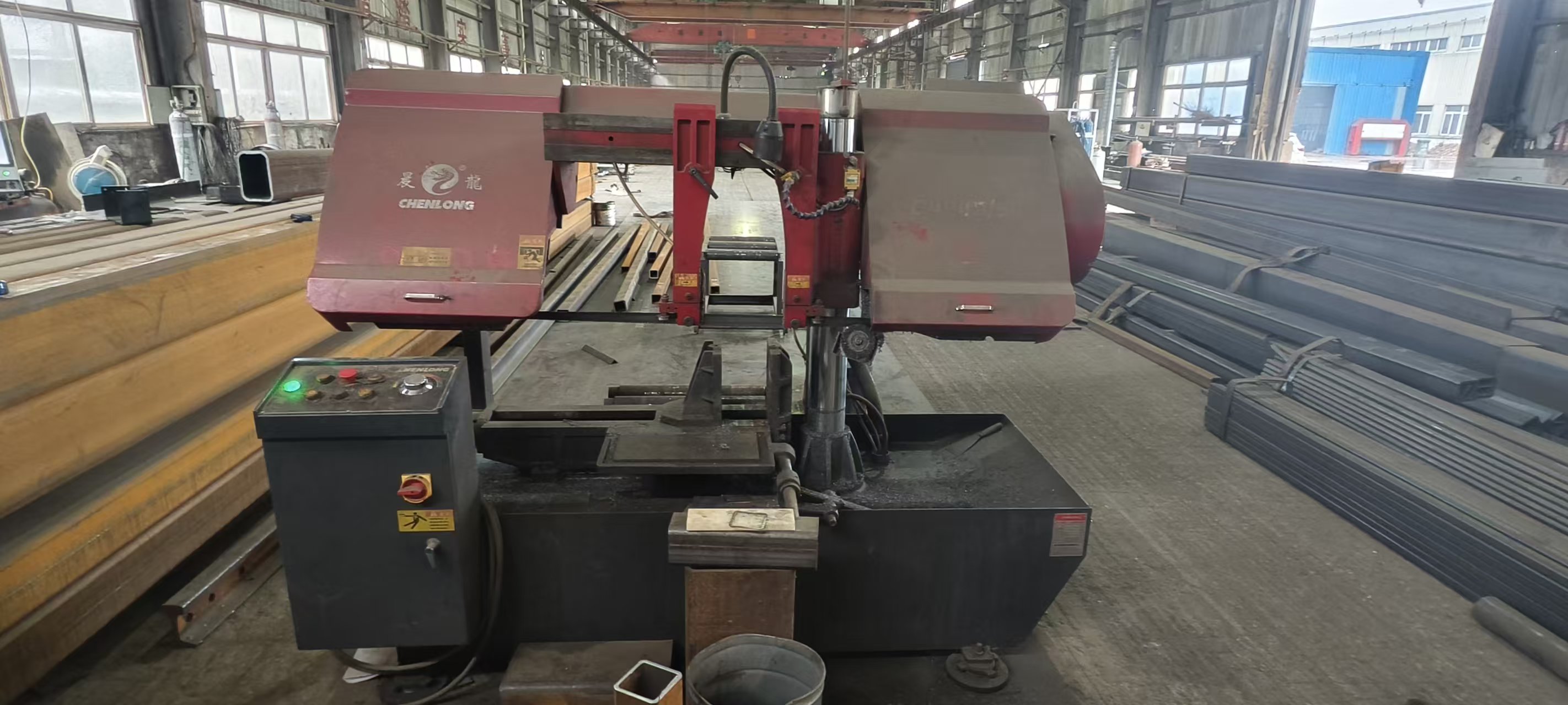 配套生产设备（精密锯床）