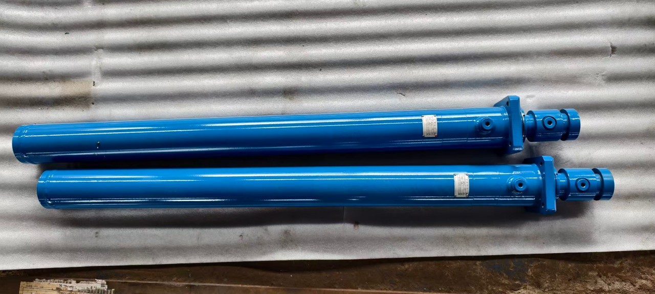 伸缩油缸